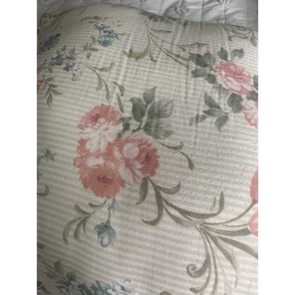 Chris Madden Floral Stripped Weaved Throw Pillow Set French Cottage Chic  Read - Picture 7 of 13